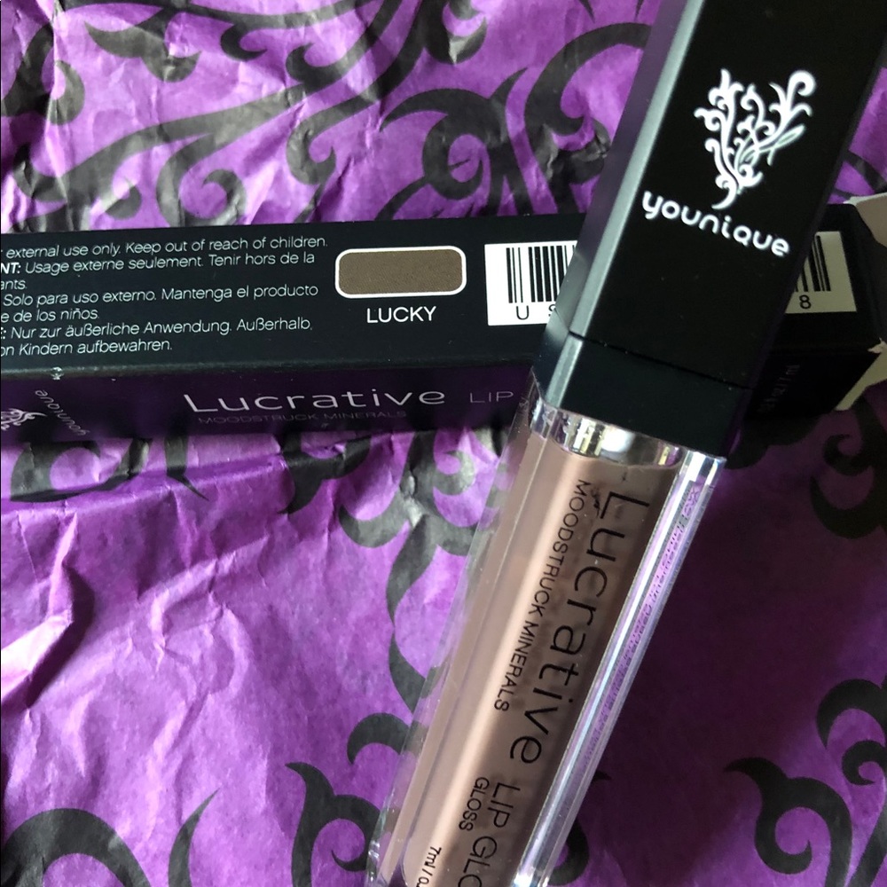 Younique